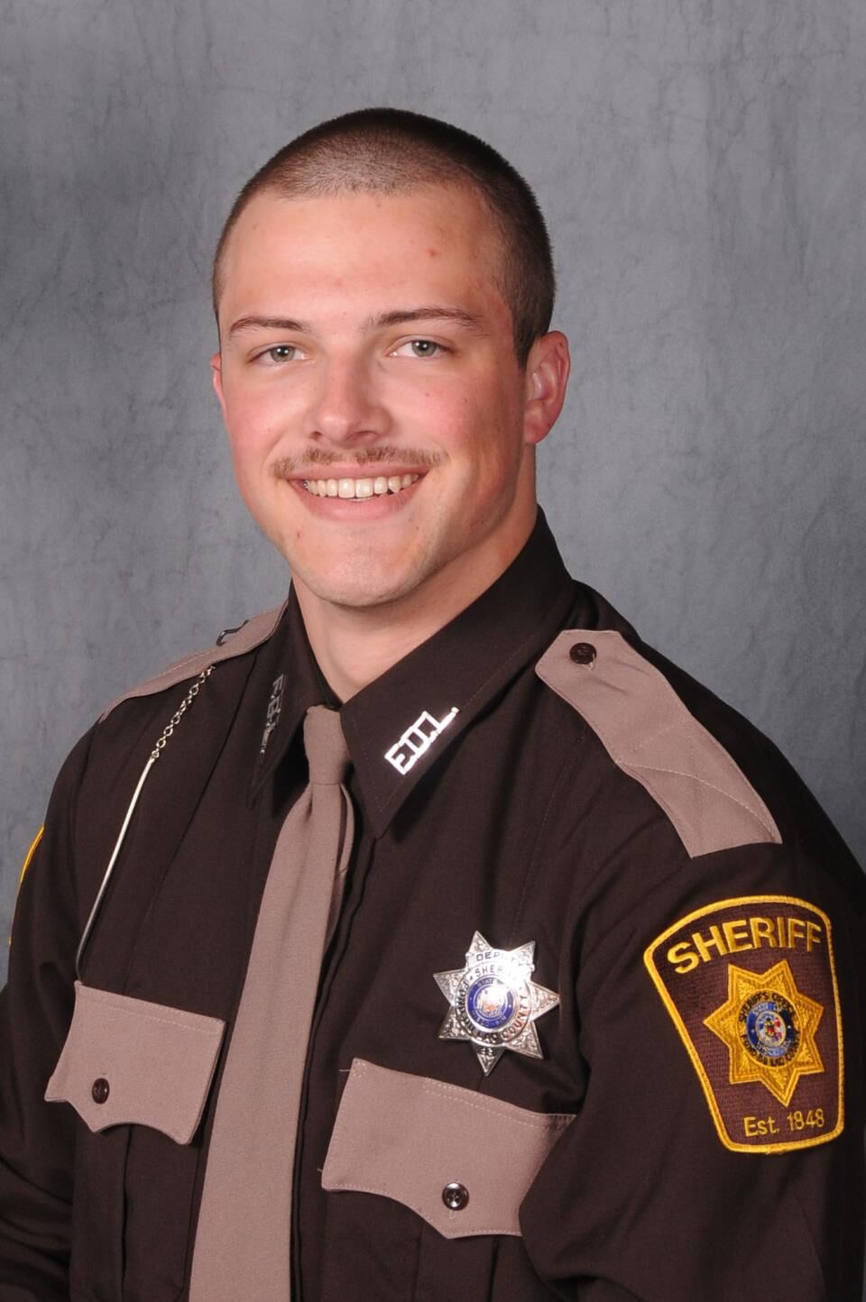 Off-duty Fond du Lac County Sheriff's Deputy saved a life, while assisting law enforcement in Fox River Mall shooting